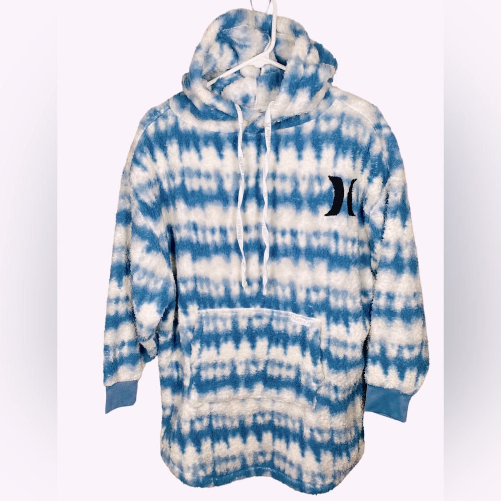 Hurley Blue and White Tie-Dye Plush Hoodie Sweater